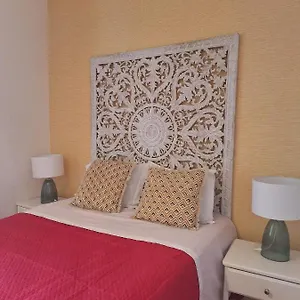 Flores Apartment Lissabon