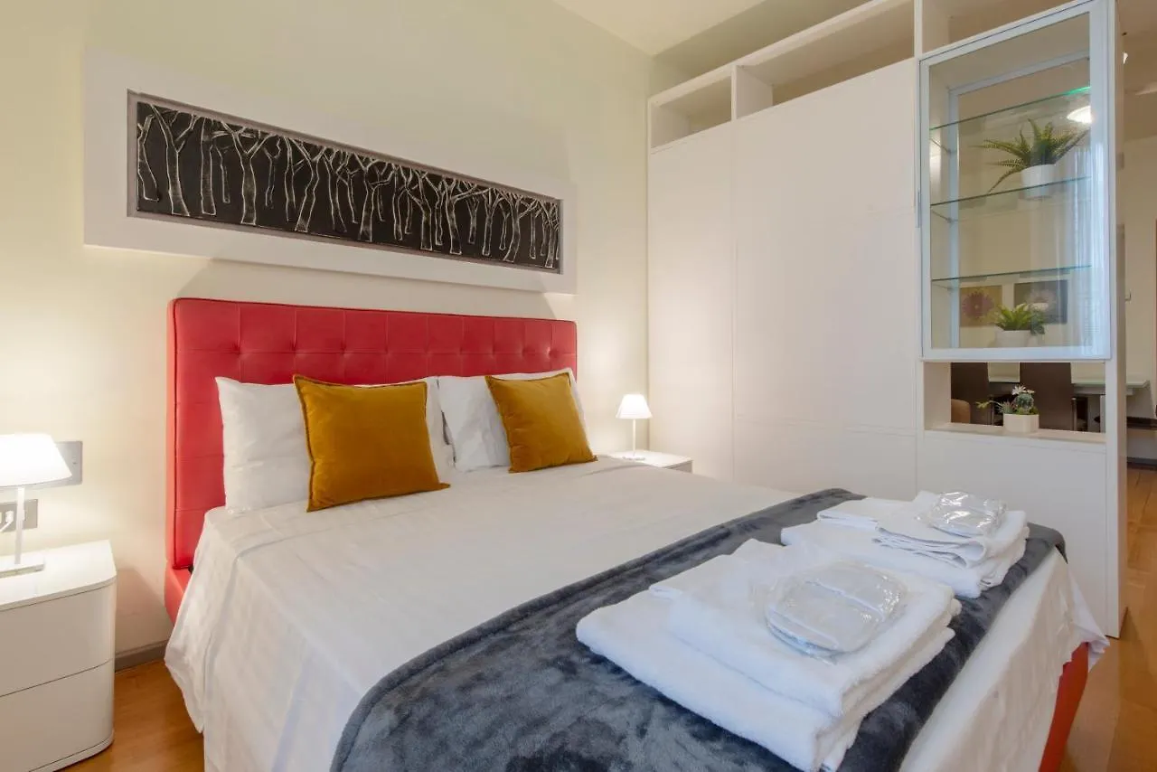 Apartman Milan Royal Suites - Centro Duomo