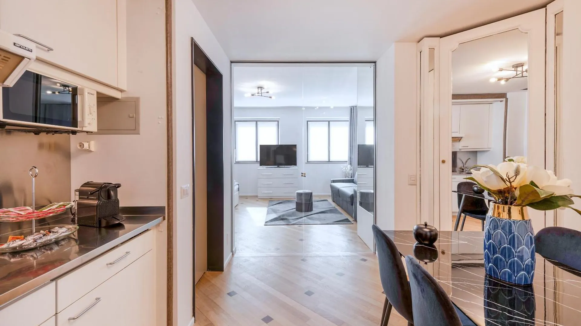 Milan Royal Suites - Centro Duomo Италия