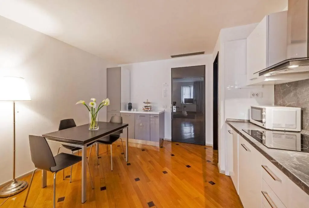 Milan Royal Suites - Centro Duomo Olaszország