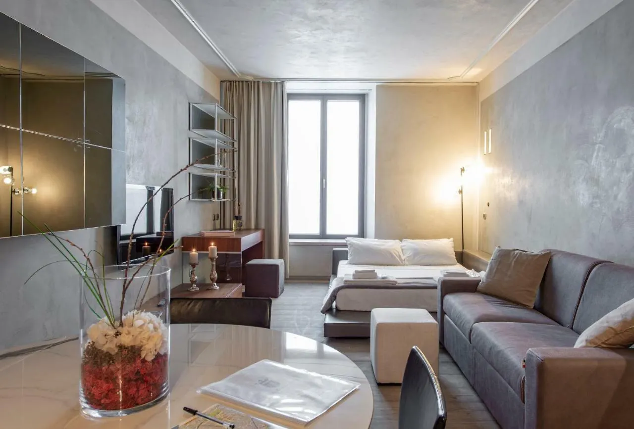Milan Royal Suites - Centro Duomo 0*,  Olaszország
